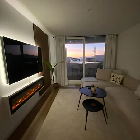 Piso De Diseno En Con Parking Gratuito Apartment *