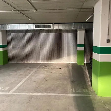 Piso De Diseno En Con Parking Gratuito דירה ויגו