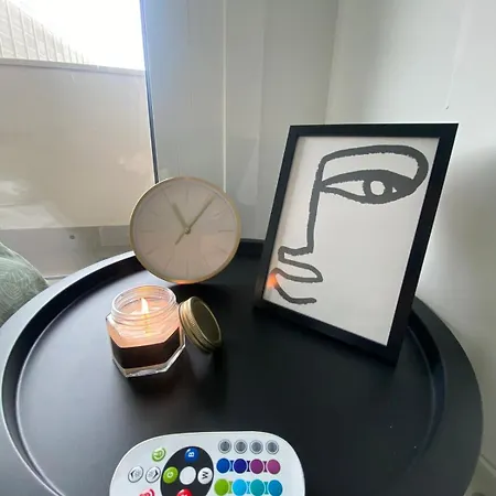 Piso De Diseno En Con Parking Gratuito דירה ויגו