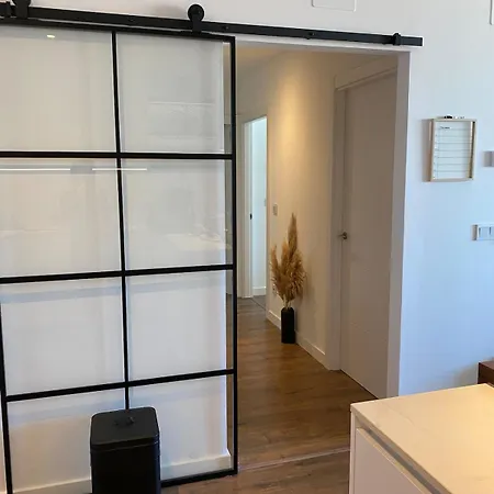 Apartment Piso De Diseno En Con Parking Gratuito Vigo